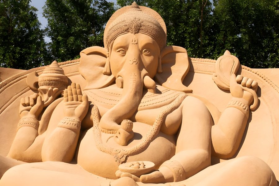 Sands of Time: Sand City Sculptures Tour (Hurghada)